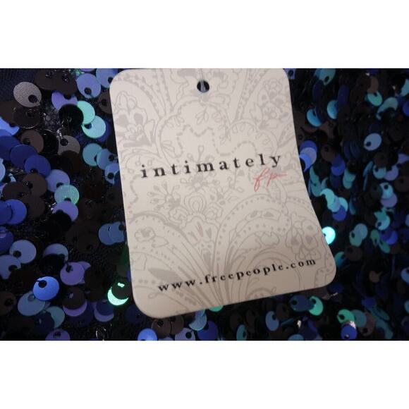 NEW Free People Intimately Big Night Sequin Crop Top BLUE Women's Medium - Picture 6 of 7